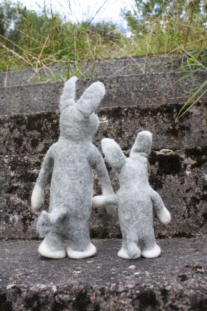 Großer gefilzter HASE HERRMANN – Bild 4