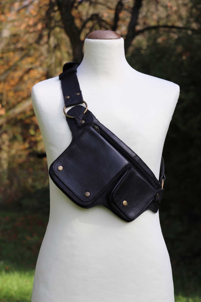 Gürteltasche aus Leder Bauchtasche Unisex Schwarz – Bild 2