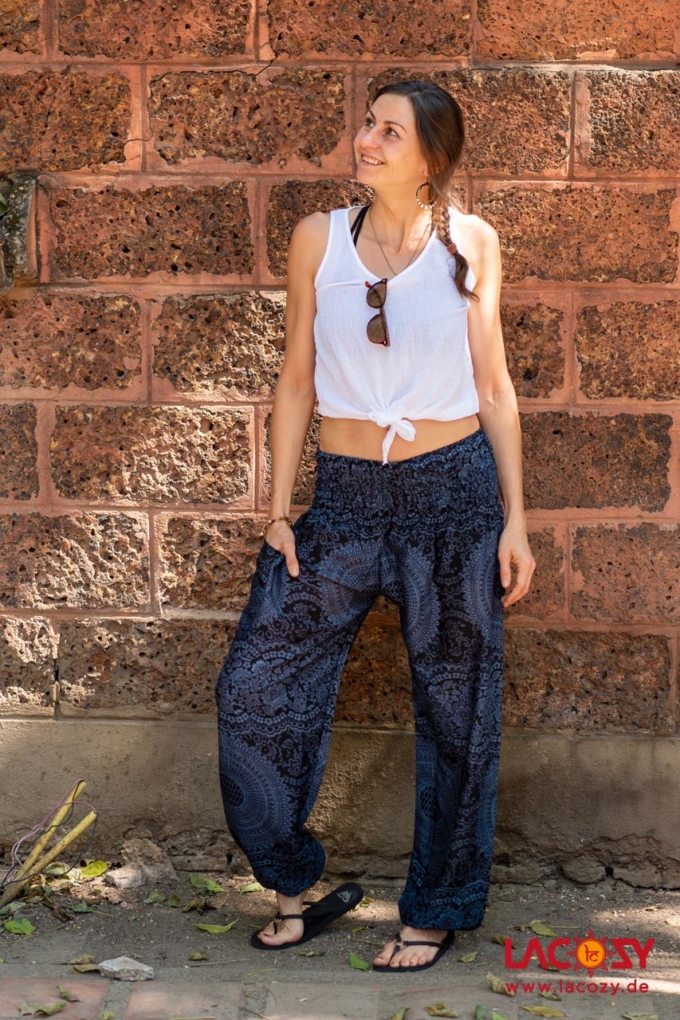 Pumphose BLUE MANDALA Yogahose | Blau-Schwarz