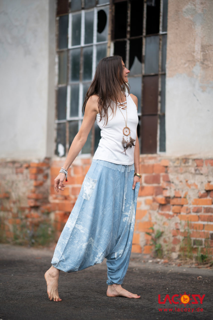 Weiche Haremshose ANI Unisex | Hellblau – Bild 4