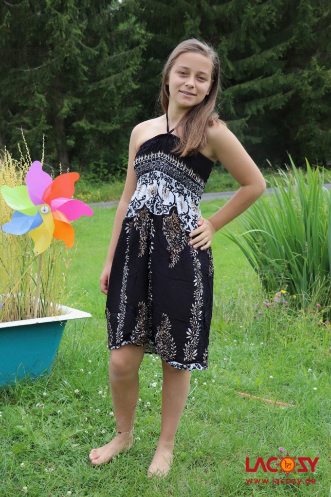 Kleidchen und Rock BLUMEN Schwarz | Weiss