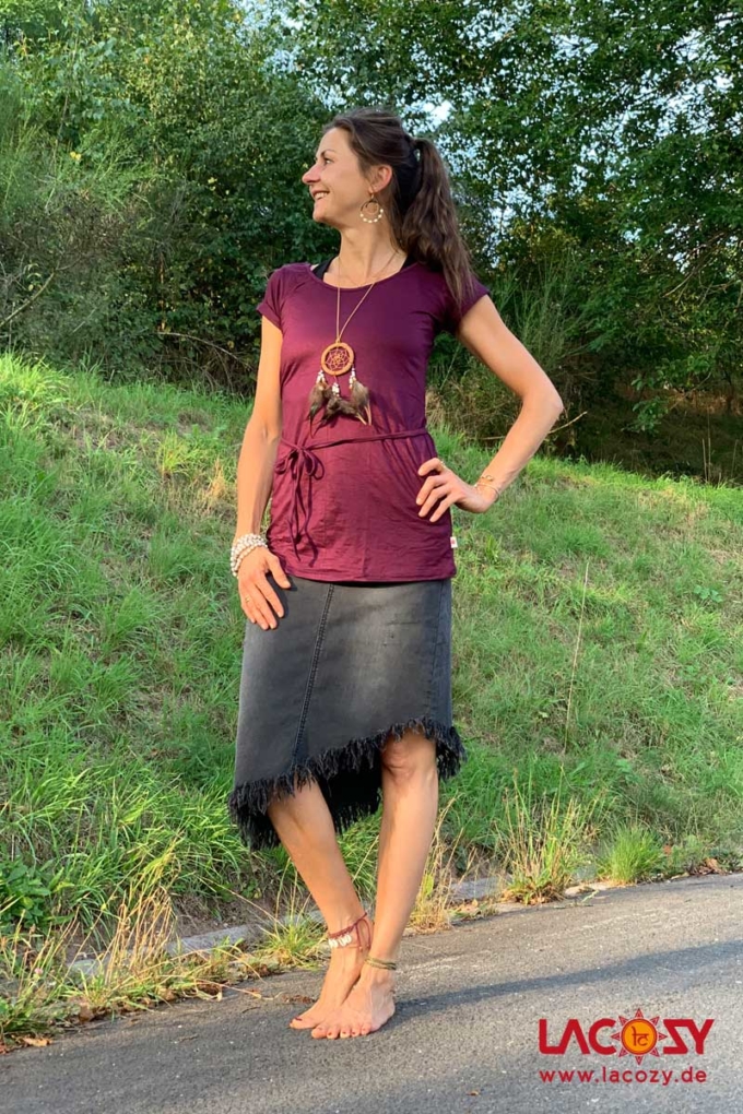 Langes T-Shirt LEYLA mit offenem Rücken Pflaume – Bild 5