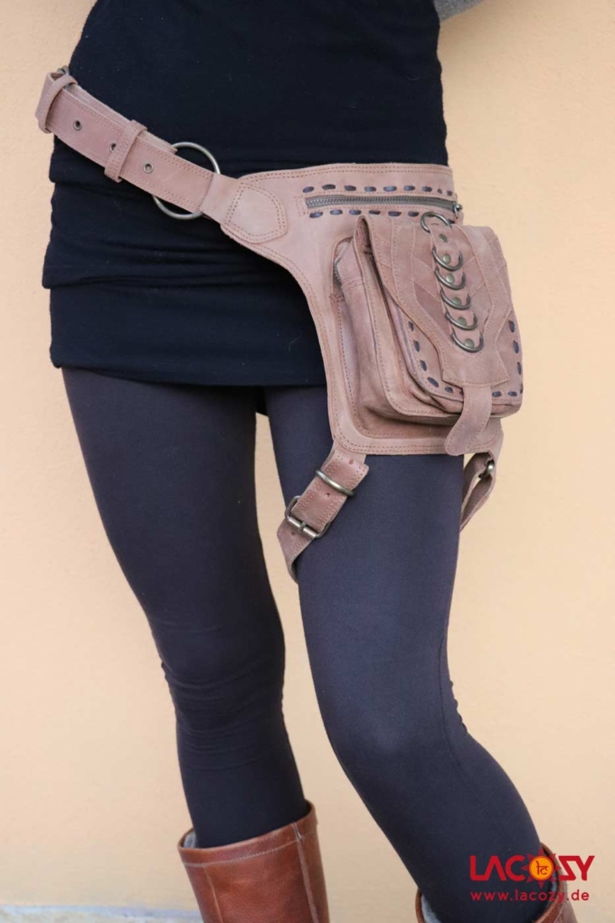 Beintasche aus Leder KARMA Gürteltasche Unisex Natural | Gold