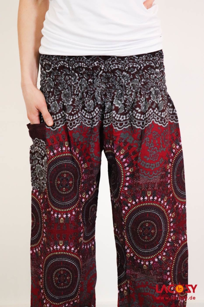 Geschmeidige Pumphose SHIVAJI Yogahose Rot – Bild 4
