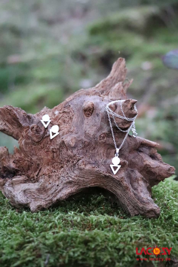 Set GEO aus Silber Ohrringen und Kette  Silber