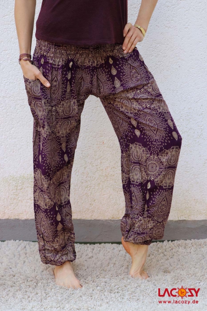 Geschmeidige Pumphose mit PAISLEY Motiv Aubergine | Creme – Bild 4