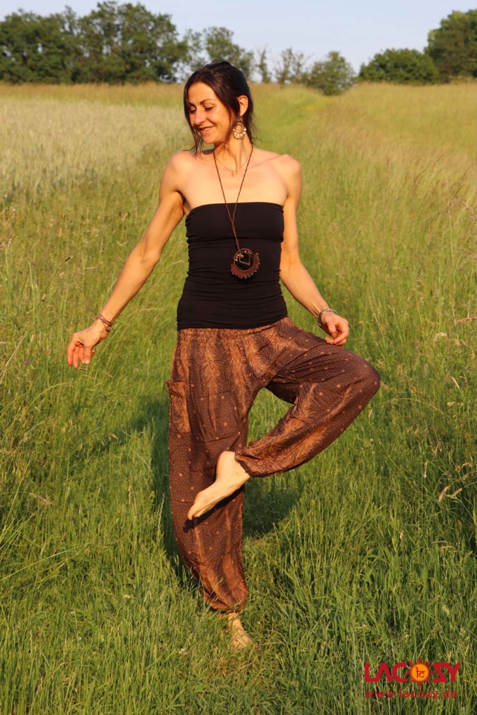Pumphose Yogahose mit Federmuster / Braun