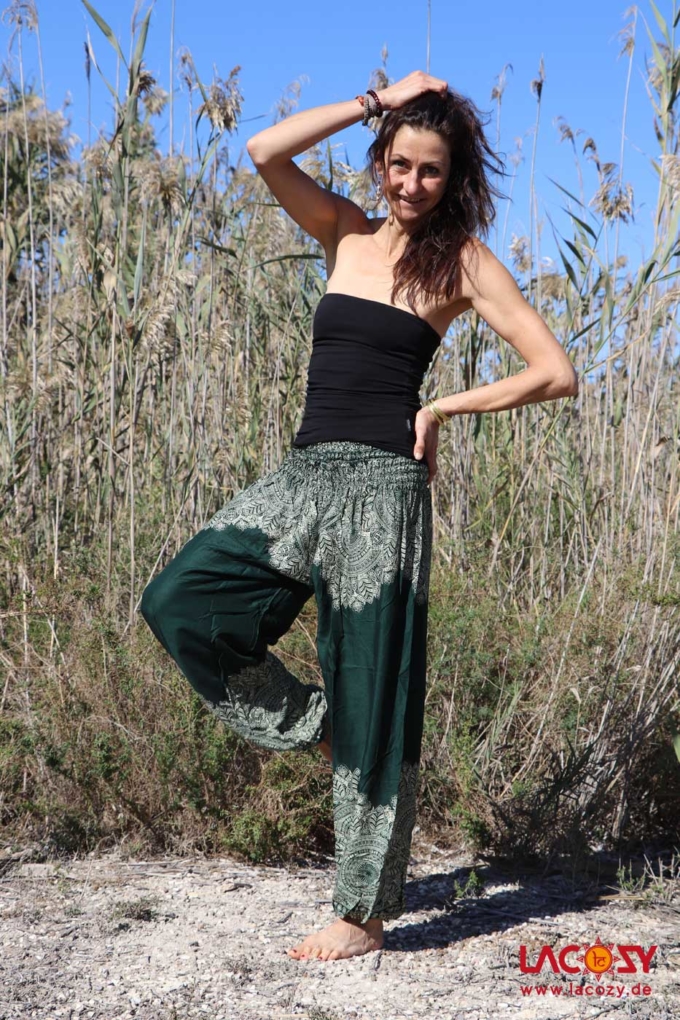 Pumphose GREEN MANDALA Dunkelgruen | Creme