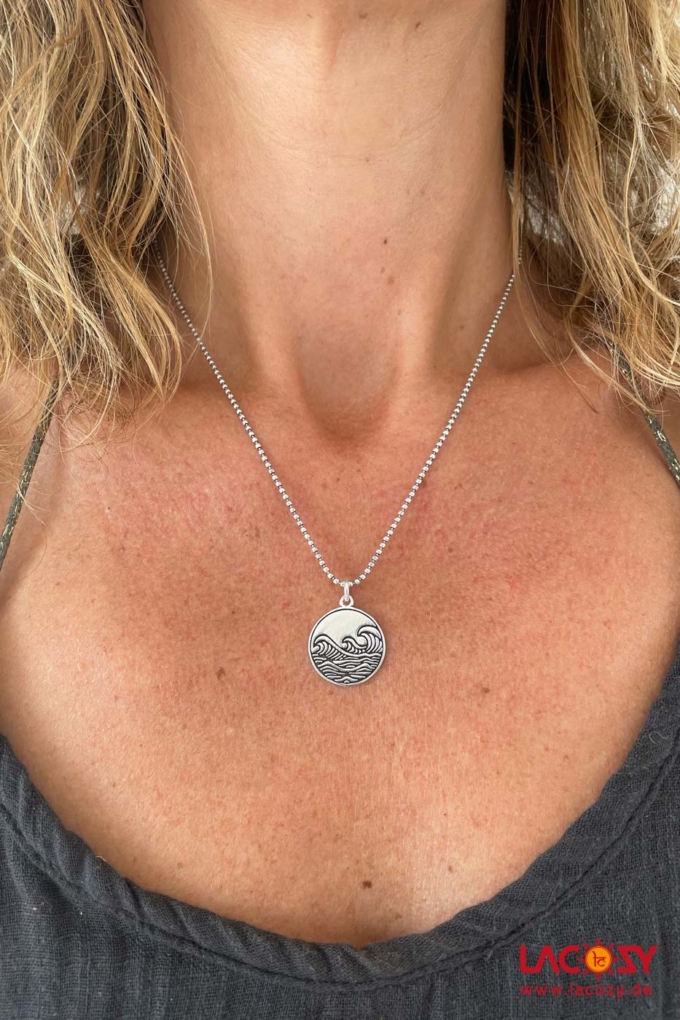 WAVES Anhänger mit Kette  Silber – Bild 2