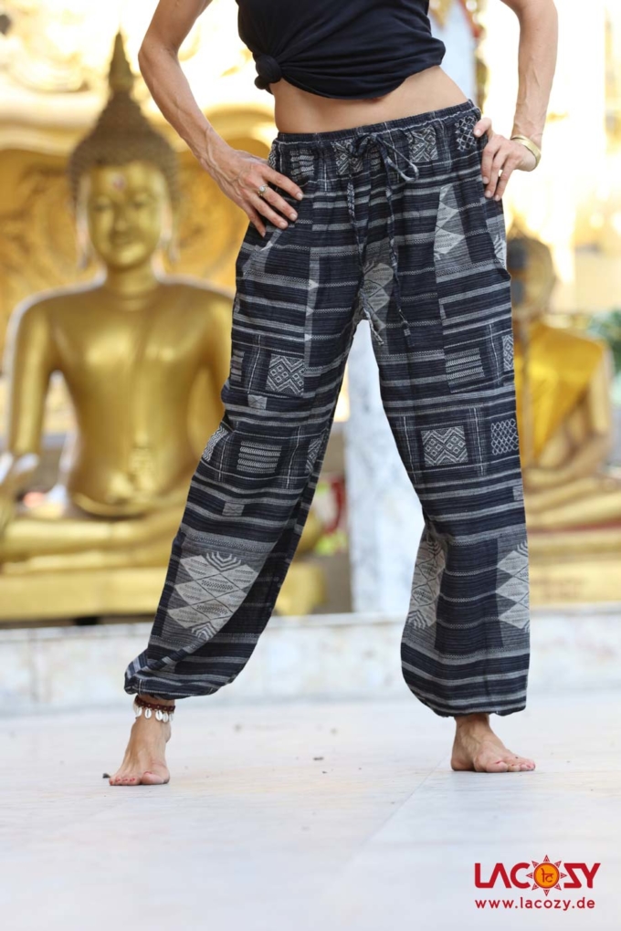 AZTECI Pumphose BLACK