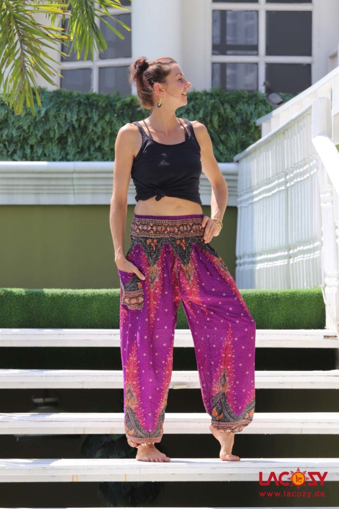 Pumphose mit orientalischer Pfauenfeder Lila