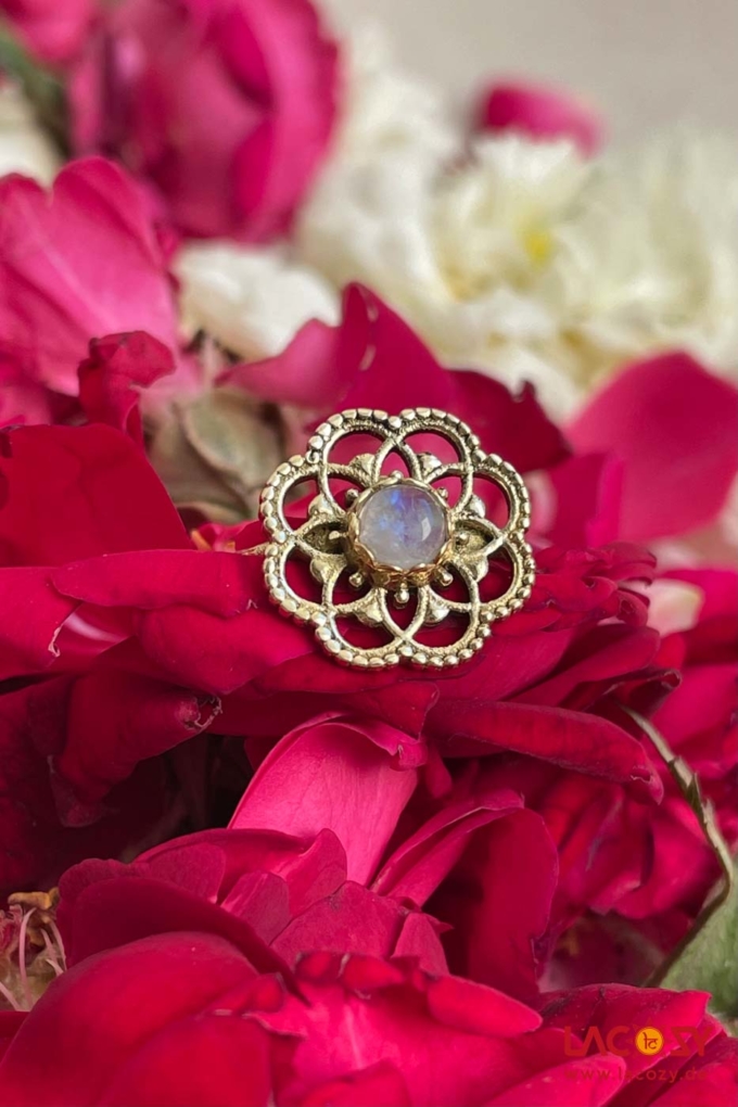MANDALA FLOWER Ring Gold | Mondstein – Bild 3