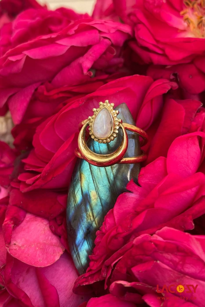 Ring SHIVA MOON mit Mondstein | Gold