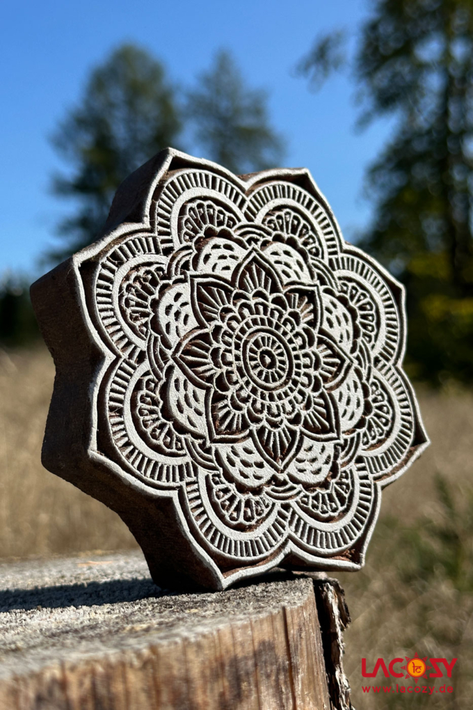 Holzstempel BIG MANDALA  ⌀ 12 cm – Bild 3