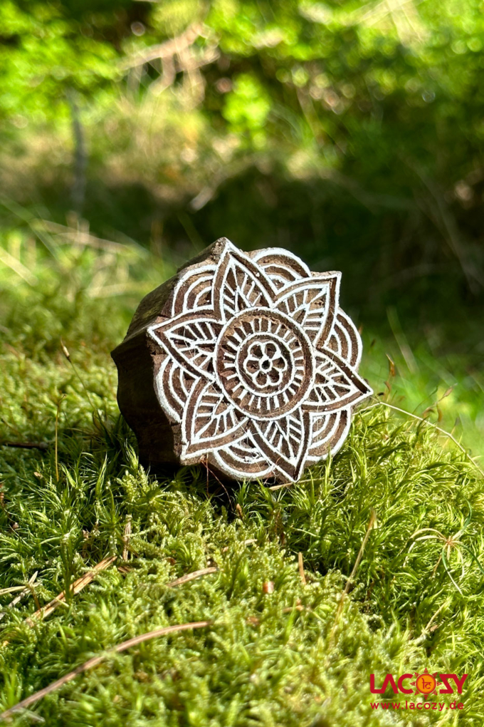 Holzstempel SMALL MANDALA  ⌀ 6 cm – Bild 2