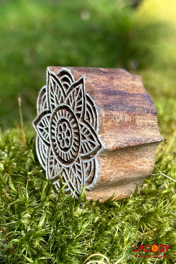 Holzstempel SMALL MANDALA  ⌀ 6 cm – Bild 3