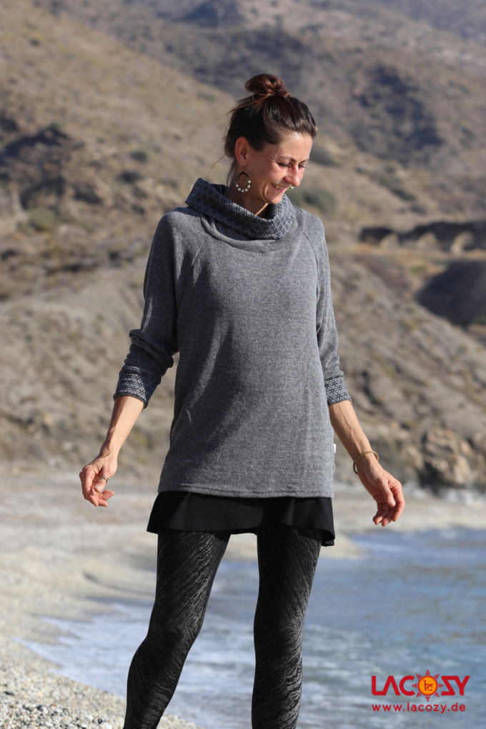 Gemütlicher Pulli LUARA Grau