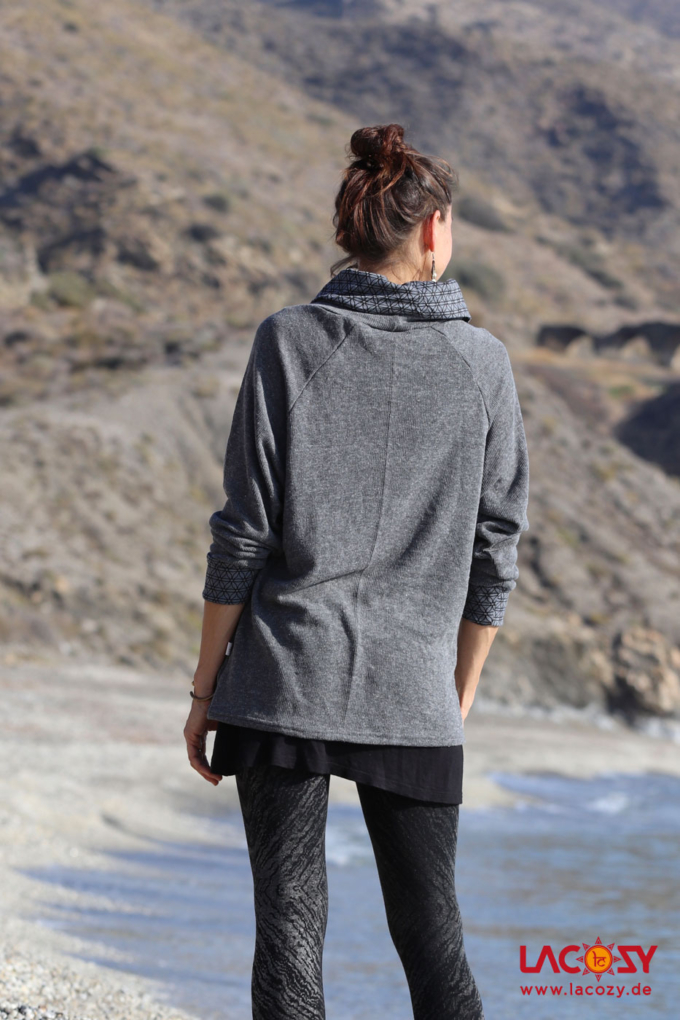 Gemütlicher Pulli LUARA Grau – Bild 2