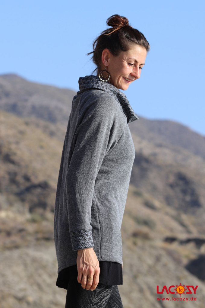 Gemütlicher Pulli LUARA Grau – Bild 3