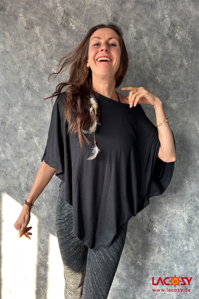 Leichtes Poncho Shirt YARA | Schwarz – Bild 5