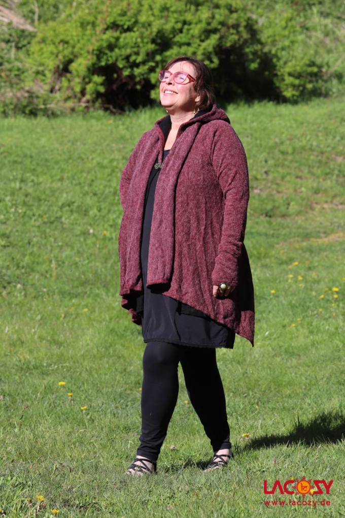 Cardigan Strickjacke SPIRITU | Bordeaux-Schwarz