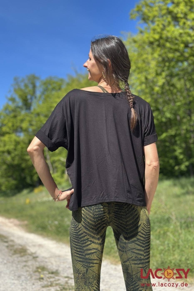 Weiches Basic T-Shirt FIA | Relaxed Yoga Shirt | Schwarz – Bild 2