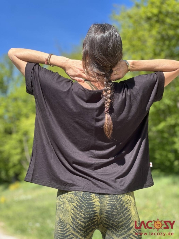 Weiches Basic T-Shirt FIA | Relaxed Yoga Shirt | Schwarz – Bild 4