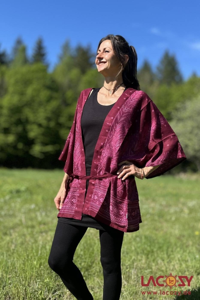Kimono mit Pfauenfeder Muster | ROT