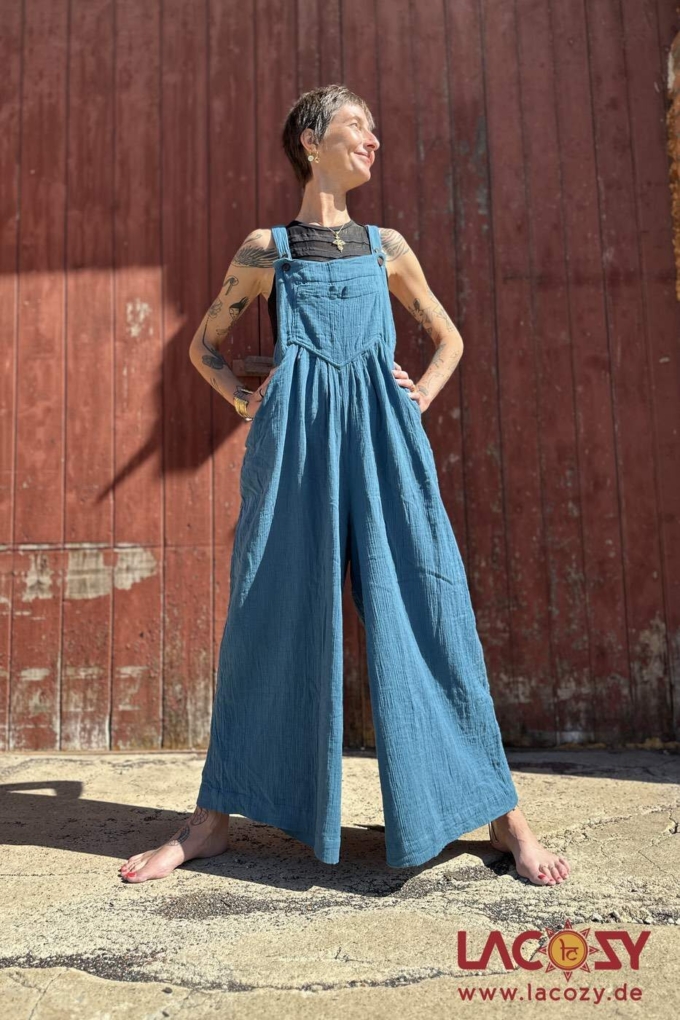 Latzhose ARI mit weitem Bein | PETROL
