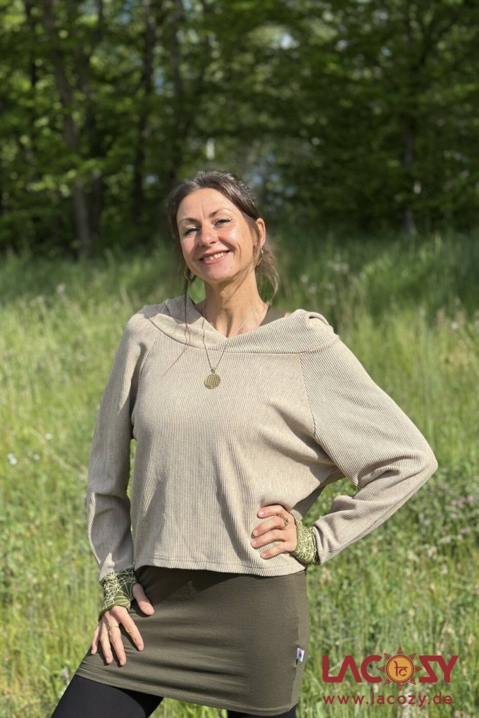 Lässiger Hoodie AYRI mit Lebensblume Print | CREME – Bild 3