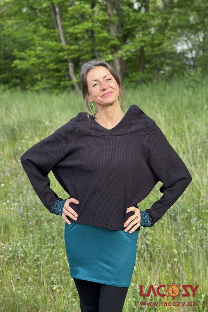 Lässiger Hoodie AYRI mit Lebensblume Print | SCHWARZ – Bild 2