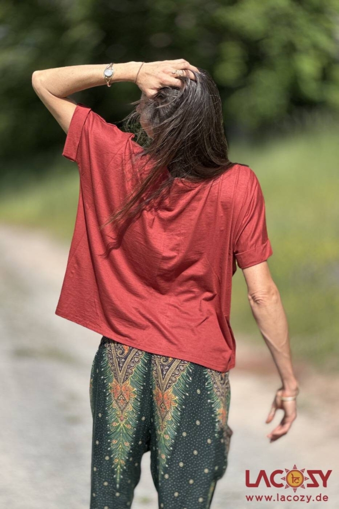 Weiches Basic T-Shirt FIA | Relaxed Yoga Shirt | Rostrot – Bild 6