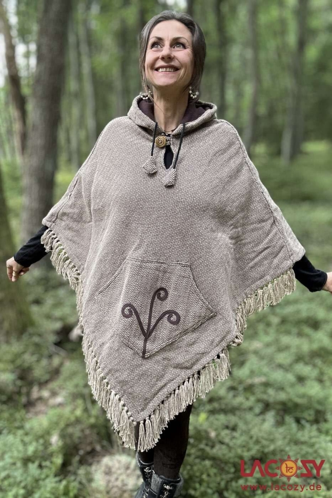 Warmer Pixie Poncho FEY mit kuschligem Innenfleece | Fischgrät-Braun – Bild 3