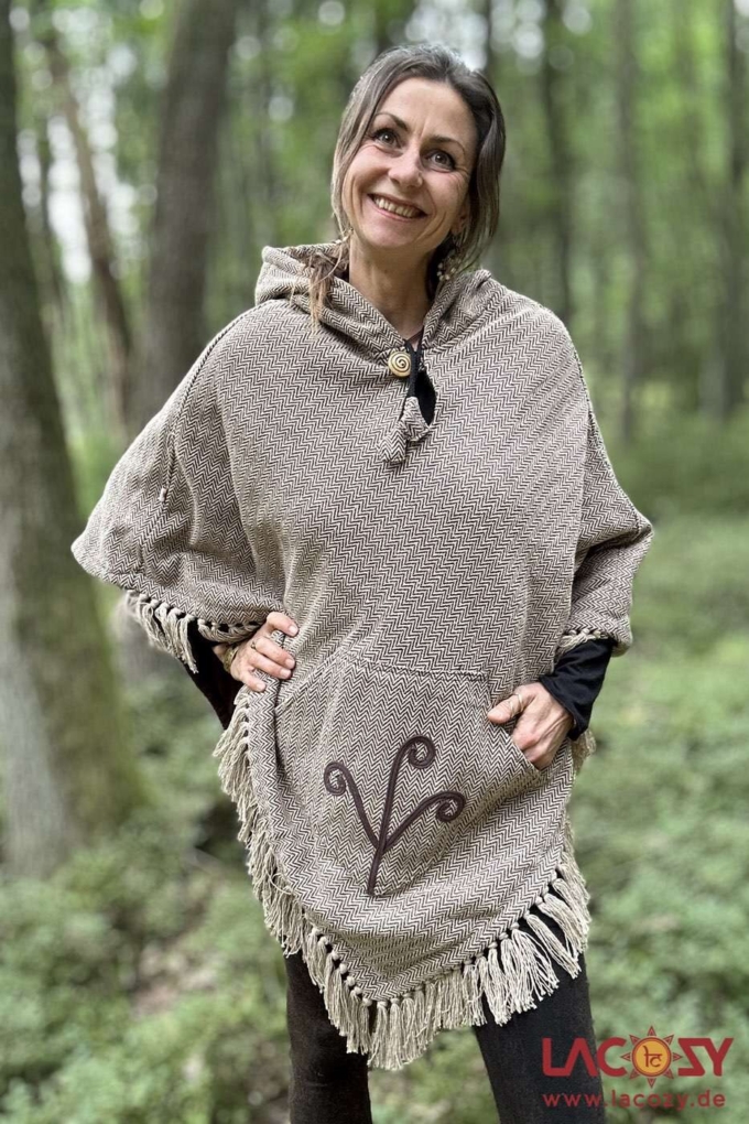 Warmer Pixie Poncho FEY mit kuschligem Innenfleece | Fischgrät-Braun – Bild 6